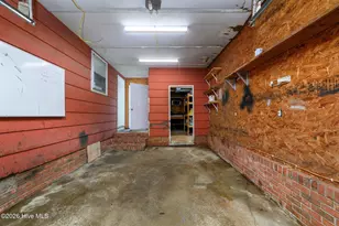 107 Tower Dr, Jacksonville, NC 28546 - Photo 22