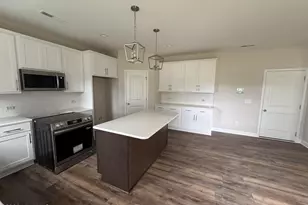 625 Watauga Ln, Aberdeen, NC 28315 - Photo 16