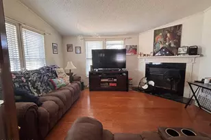 113 Valley View Dr, Goldsboro, NC 27534 - Photo 2