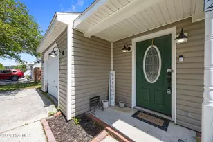 202 Palamino Trail, Jacksonville, NC 28546 - Photo 2