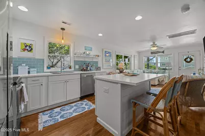 1625 S Shore Drive, Surf City, NC 28445 - Photo 16