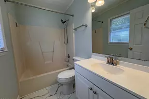407 Hickory St, Emerald Isle, NC 28594 - Photo 6