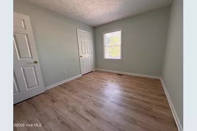 407 Hickory Street #Up, Emerald Isle, NC 28594 - Photo 8