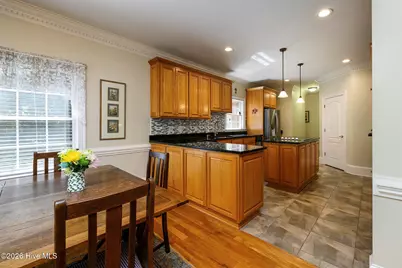 1996 Hoods Creek Drive, New Bern, NC 28562 - Photo 24