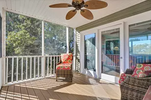 111 Cutlass Dr, Surf City, NC 28445 - Photo 30