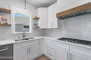 110 SE 14th St, Oak Island, NC 28465 - Photo 14