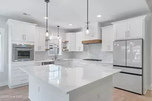 110 SE 14th St, Oak Island, NC 28465 - Photo 12