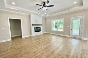 505 N Hillandale Dr, Fremont, NC 27530 - Photo 4