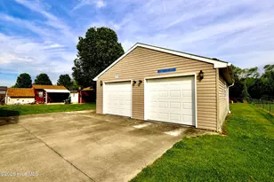 1373 Lambs Grove Rd, Elizabeth City, NC 27909 - Photo 30