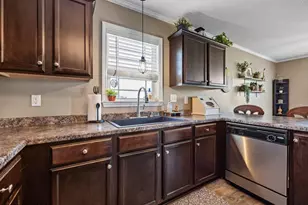 108 High Cottage Ln, Richlands, NC 28574 - Photo 14