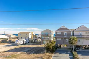 1502 Wahoo St, North Topsail Beach, NC 28460 - Photo 20