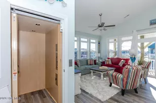 1502 Wahoo St, North Topsail Beach, NC 28460 - Photo 10