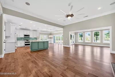 6366 Havencrest Drive SW, Ocean Isle Beach, NC 28469 - Photo 8