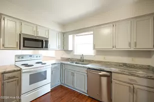 341 Lancaster Rd, Wilmington, NC 28409 - Photo 10