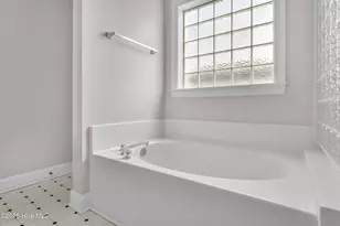 211 Waters Point Ct, Wilmington, NC 28412 - Photo 28