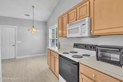 211 Waters Point Court, Wilmington, NC 28412 - Photo 14