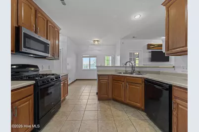 200 E Howard Drive, Jacksonville, NC 28540 - Photo 14