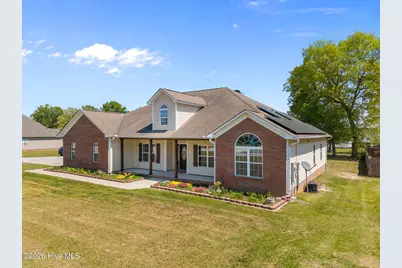 200 E Howard Drive, Jacksonville, NC 28540 - Photo 2