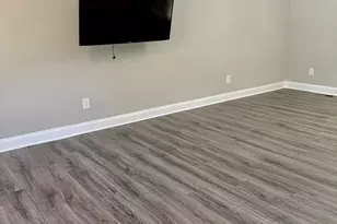 175 S Carlisle St, Southern Pines, NC 28387 - Photo 6