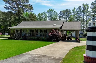 346 Hollis Dr, Blounts Creek, NC 27814 - Photo 2