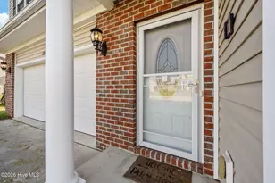 202 Bonanza Dr, Richlands, NC 28574 - Photo 6