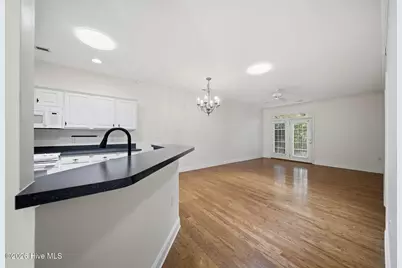 4524 Regent Drive, Wilmington, NC 28412 - Photo 8