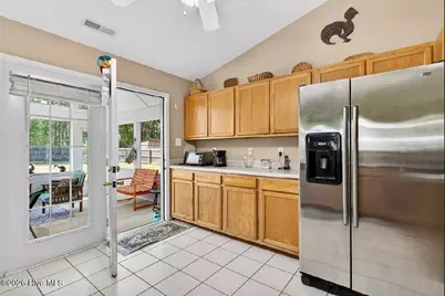 904 Huff Drive, Jacksonville, NC 28546 - Photo 8