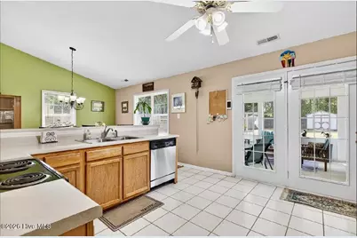 904 Huff Drive, Jacksonville, NC 28546 - Photo 10