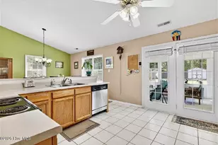 904 Huff Dr, Jacksonville, NC 28546 - Photo 10
