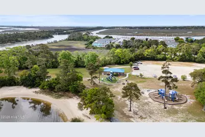 4134 Vanessa Drive SE #2, Southport, NC 28461 - Photo 24