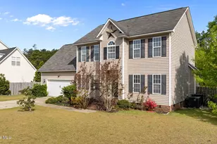 199 Falling Leaf Dr, Raeford, NC 28376 - Photo 2