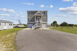 345 Twin Oaks Dr, Hampstead, NC 28443 - Photo 2