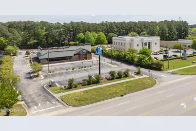 302 Western Boulevard, Jacksonville, NC 28546 - Photo 10