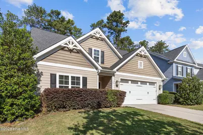 140 Michie Place, Aberdeen, NC 28315 - Photo 2