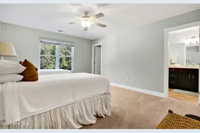 1639 Fallen Leaf Lane #B, Wilmington, NC 28403 - Photo 14