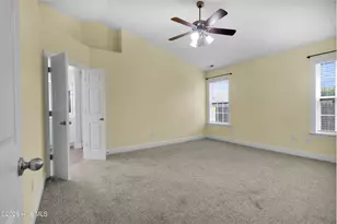 201 Quincy Ct, New Bern, NC 28560 - Photo 18