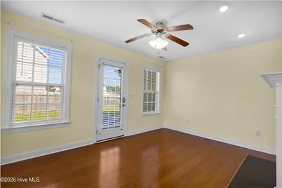 201 Quincy Court, New Bern, NC 28560 - Photo 14