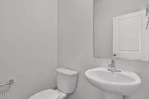 712 Lazy Elm Ln, Aberdeen, NC 28315 - Photo 34
