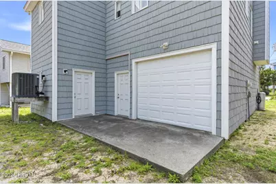 1105 S Shore Drive, Surf City, NC 28445 - Photo 46
