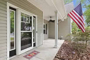 411 Ardan Oaks Cir, Cape Carteret, NC 28584 - Photo 6