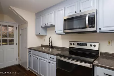 1190 Blue Creek Road #B, Jacksonville, NC 28540 - Photo 14