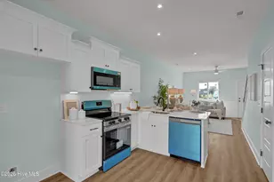 650 Cedar Point Blvd, Cedar Point, NC 28584 - Photo 10