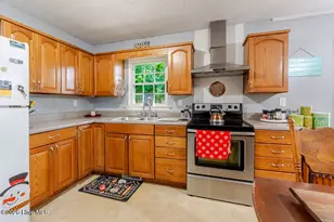 1620 Hallsboro Rd, Clarkton, NC 28433 - Photo 4