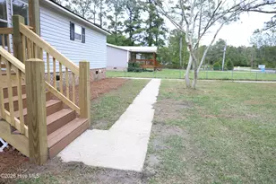 590 Luther Banks Rd, Richlands, NC 28574 - Photo 6