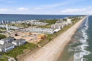 137 Ocean Promenade, Indian Beach, NC 28512 - Photo 12