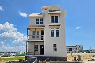 323 Black Pearl Dr, Indian Beach, NC 28512 - Photo 1
