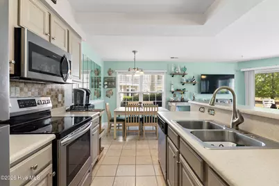 1215 N Middleton Drive NW #Apt 2401, Calabash, NC 28467 - Photo 10