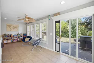 100 Mulberry Cir, Hampstead, NC 28443 - Photo 16