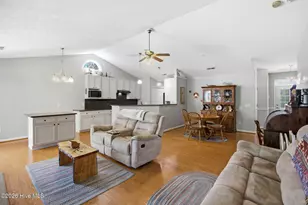 100 Mulberry Cir, Hampstead, NC 28443 - Photo 14