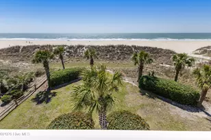 121 SE 67th St, Oak Island, NC 28465 - Photo 4